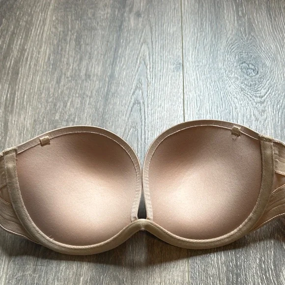 Felina Nude Strapless Bra - Picture 3 of 7